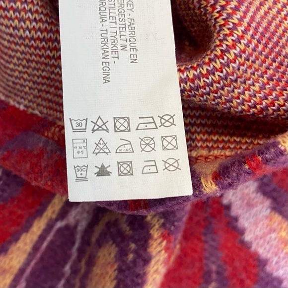 2/$30 | Zara cropped knit marbled jacquard sweater (size M) - Picture 9 of 10